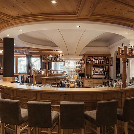 Hotel Antines Ла Вилла Экстерьер фото