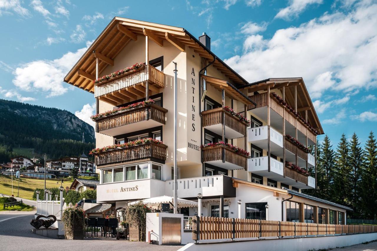 Hotel Antines Ла Вилла Экстерьер фото