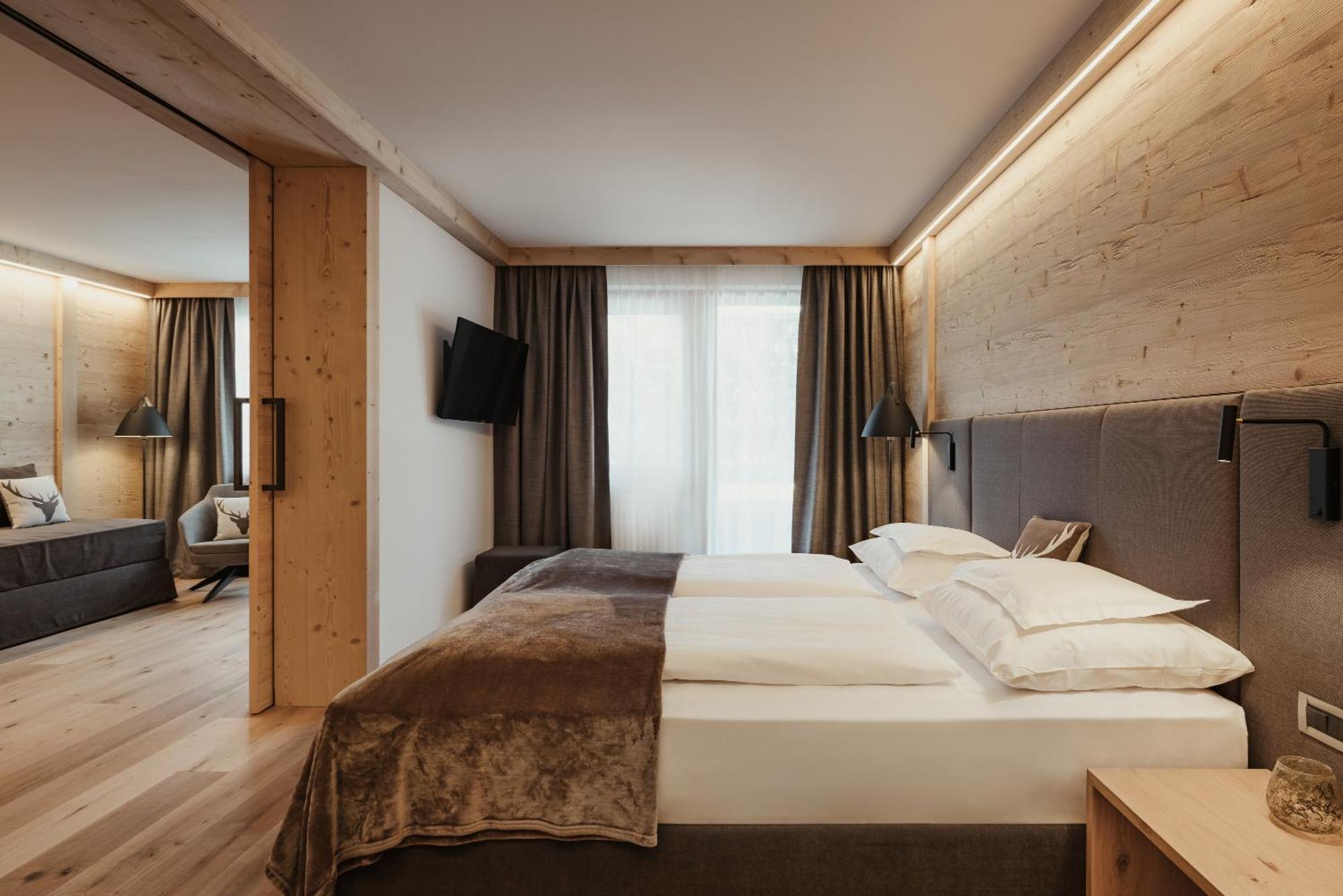 Hotel Antines Ла Вилла Экстерьер фото