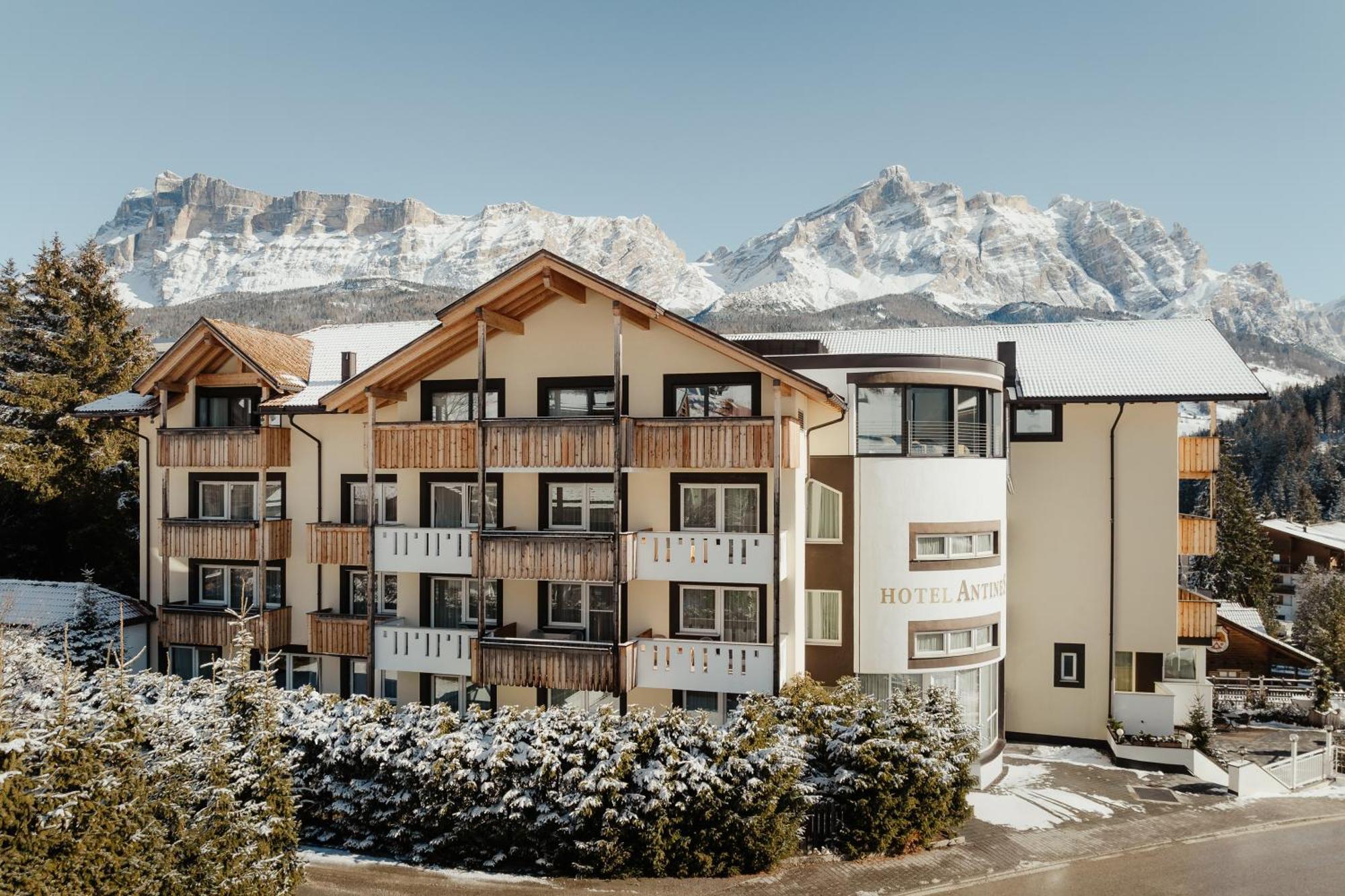 Hotel Antines Ла Вилла Экстерьер фото