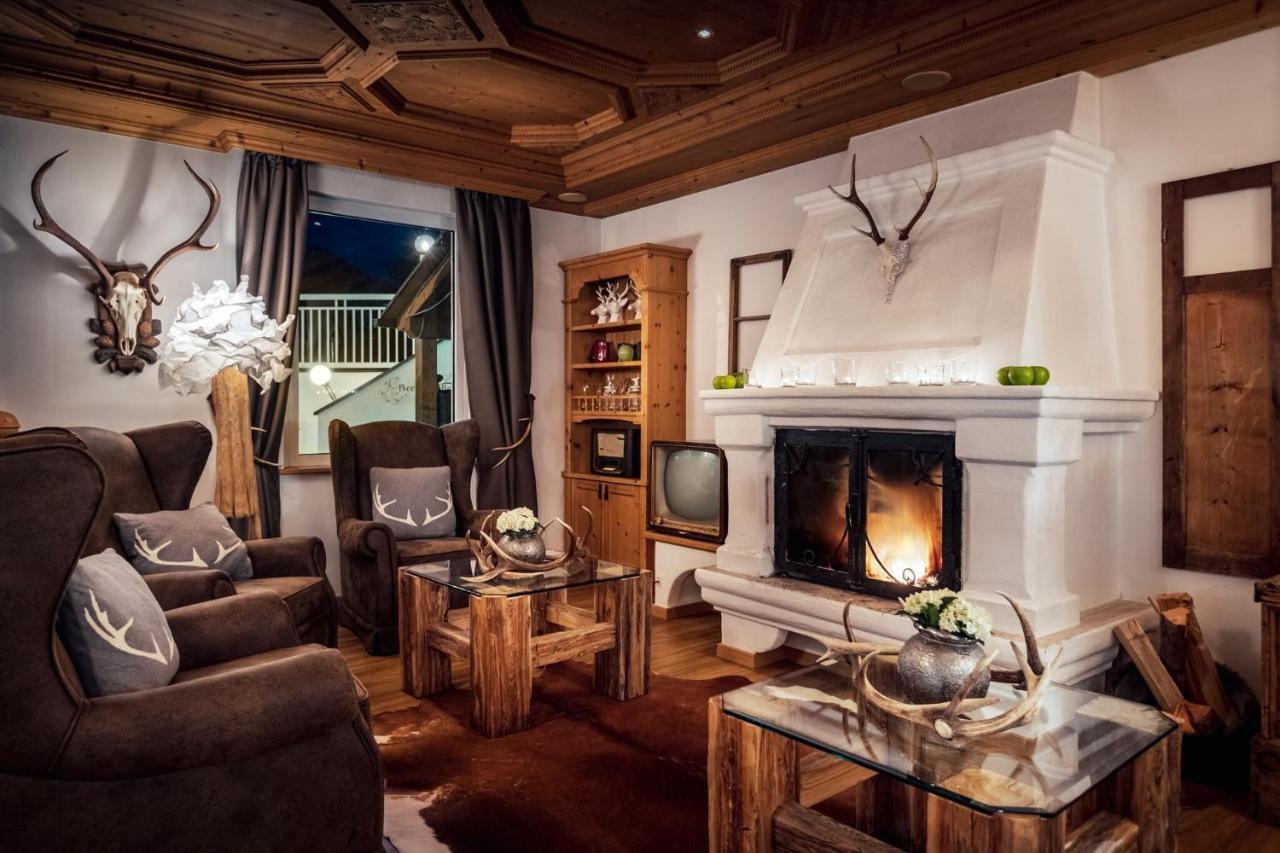 Hotel Antines Ла Вилла Экстерьер фото
