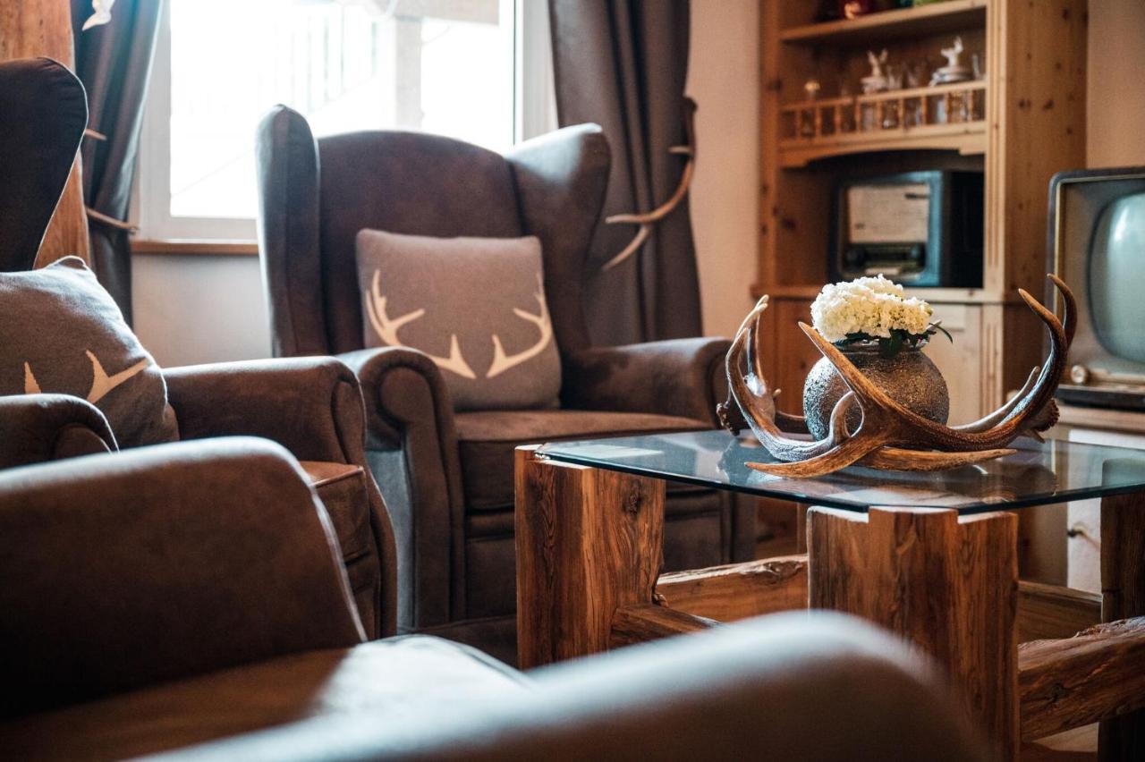 Hotel Antines Ла Вилла Экстерьер фото